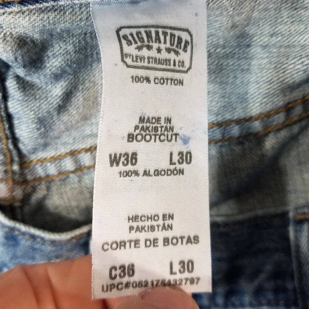Levi's Signature jeans men's 36x26 relaxed fit boot cut blue‎ denim pants